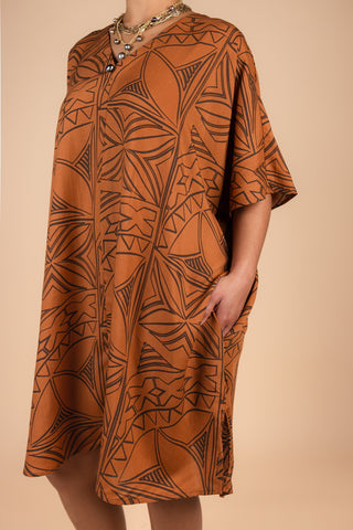 AFIAMALU V NECK DRESS TD300