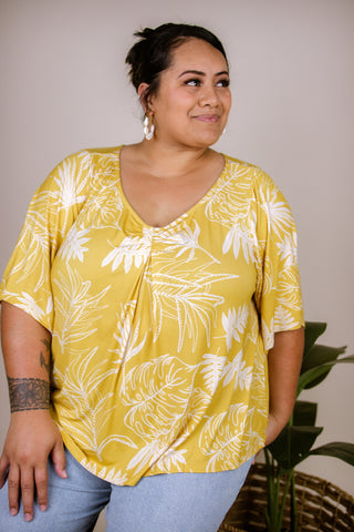 LASI LADIES CINCHED NECK TOP TT275