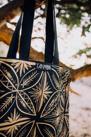 TUSITALA CANVAS BAG