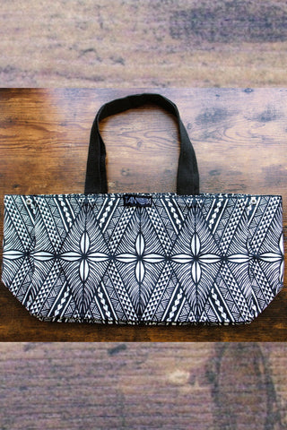 MAU CANVAS BAG (ALL SALES FINAL)